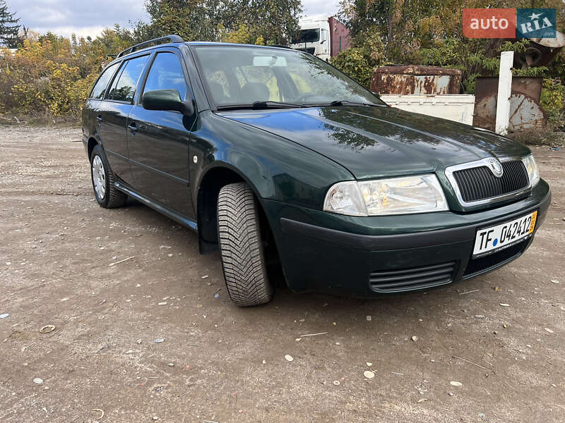 Универсал Skoda Octavia 2004 в Виннице