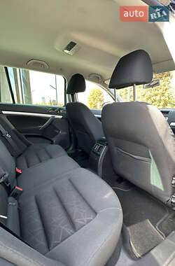 Універсал Skoda Octavia 2011 в  фото 39 Універсал Skoda Octavia 2011 в
