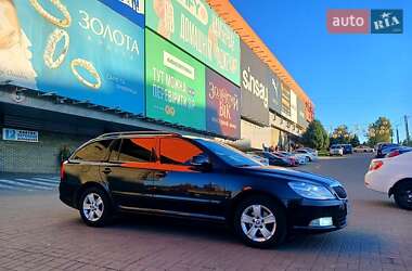 Универсал Skoda Octavia 2010 в 