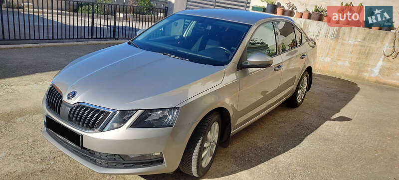 Лифтбек Skoda Octavia 2017 в Киеве