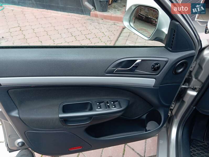 Лифтбек Skoda Octavia 2012 в Хмельницком фото 18 Лифтбек Skoda Octavia 2012 в Хмельницком