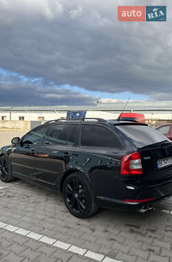 Универсал Skoda Octavia 2011 в 