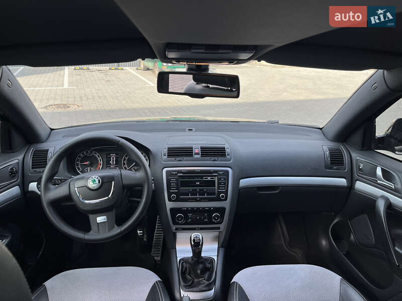 Универсал Skoda Octavia 2011 в Ровно