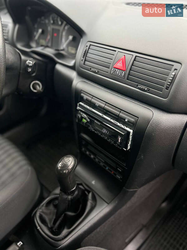 Универсал Skoda Octavia 2004 в Виннице