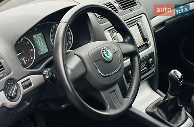 Універсал Skoda Octavia 2009 в 