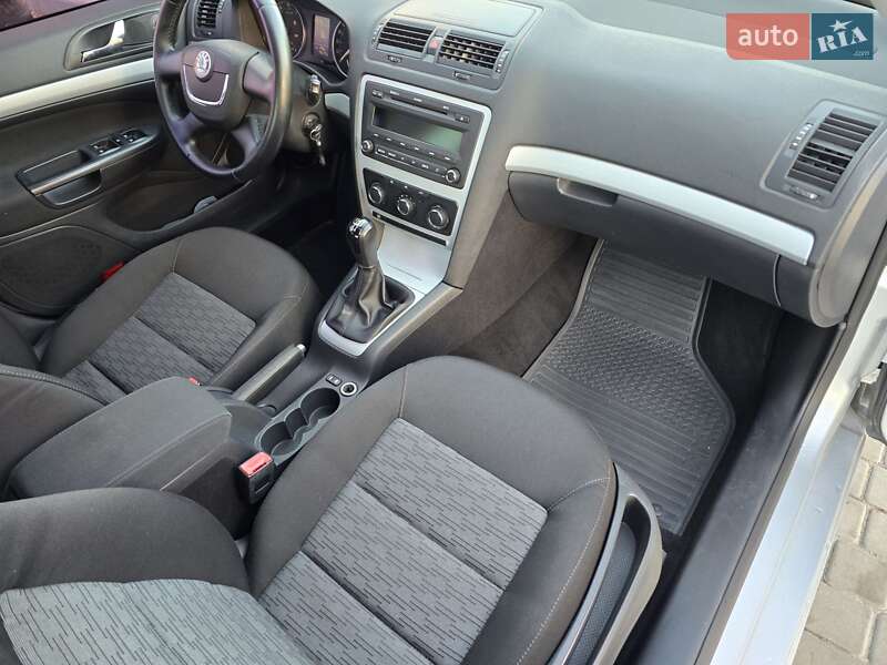 Лифтбек Skoda Octavia 2011 в Днепре фото 13 Лифтбек Skoda Octavia 2011 в Днепре
