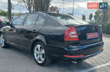 Лифтбек Skoda Octavia 2009 в 