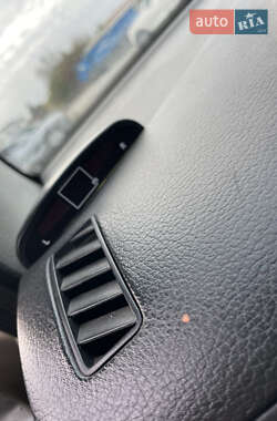 Лифтбек Skoda Octavia 2004 в 