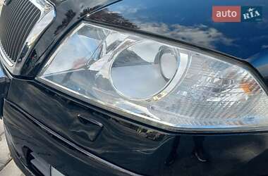 Лифтбек Skoda Octavia 2009 в 