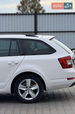 Универсал Skoda Octavia 2015 в 