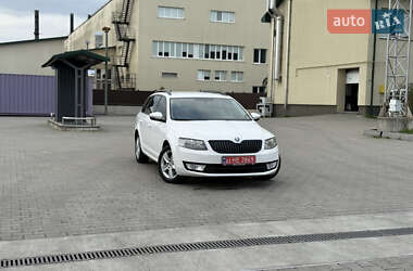 Универсал Skoda Octavia 2015 в 
