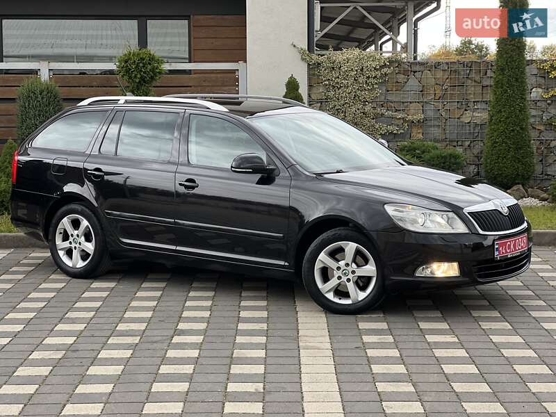 Универсал Skoda Octavia 2012 в Стрые