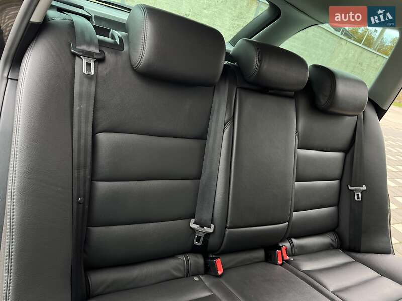 Универсал Skoda Octavia 2012 в Стрые
