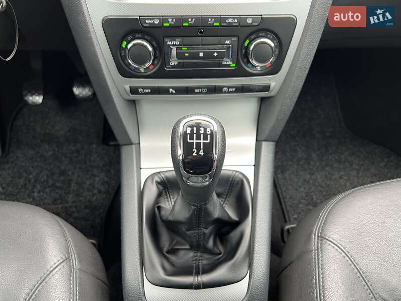 Универсал Skoda Octavia 2012 в Стрые