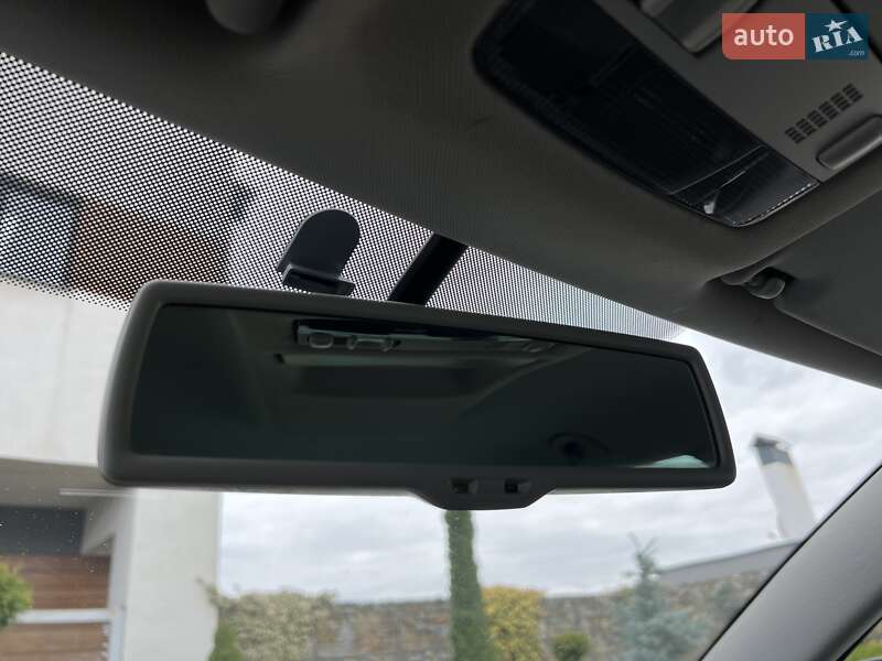 Универсал Skoda Octavia 2012 в Стрые