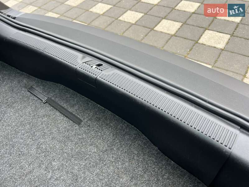 Универсал Skoda Octavia 2012 в Стрые