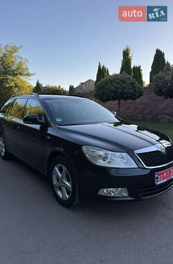 Универсал Skoda Octavia 2012 в 