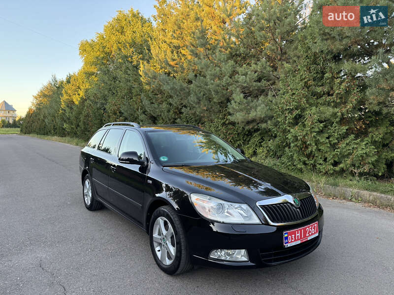 Универсал Skoda Octavia 2012 в Ровно