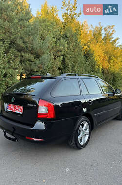 Универсал Skoda Octavia 2012 в 