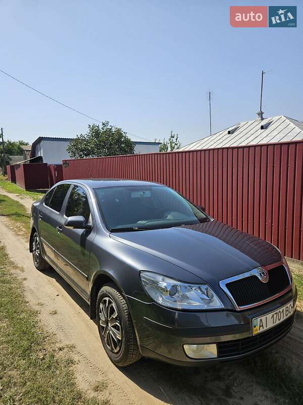 Лифтбек Skoda Octavia 2008 в Броварах