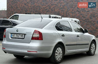 Лифтбек Skoda Octavia 2011 в 
