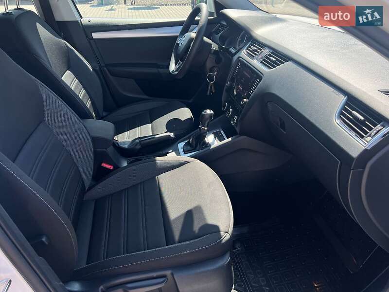 Універсал Skoda Octavia 2020 в Радехові