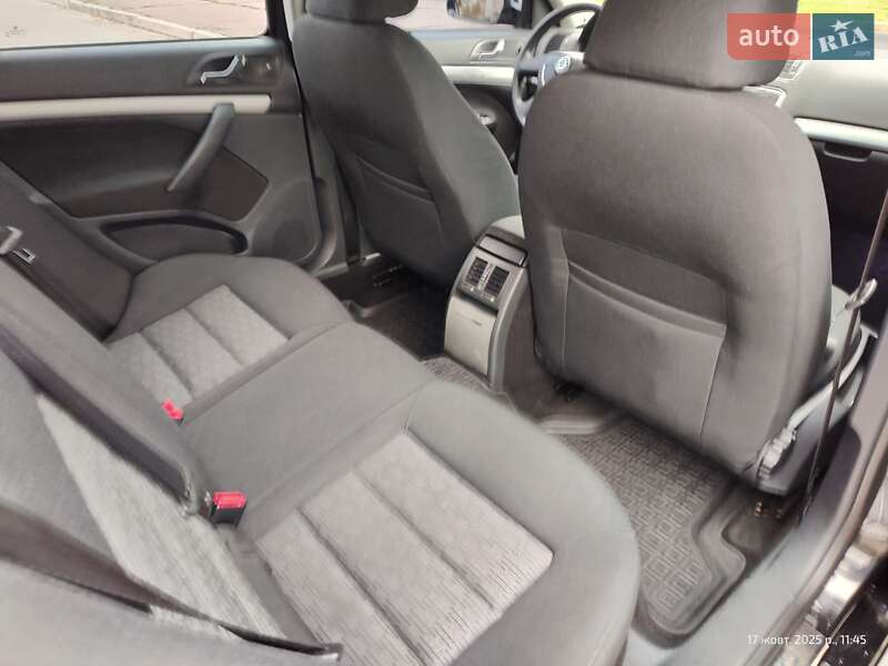 Лифтбек Skoda Octavia 2011 в Черкассах фото 27 Лифтбек Skoda Octavia 2011 в Черкассах