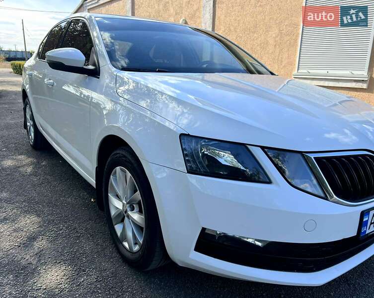 Лифтбек Skoda Octavia 2019 в 