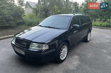 Универсал Skoda Octavia 2009 в Хотове