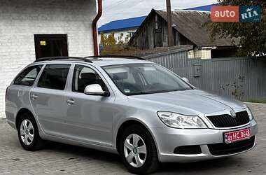 Универсал Skoda Octavia 2009 в 