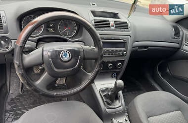 Универсал Skoda Octavia 2011 в 