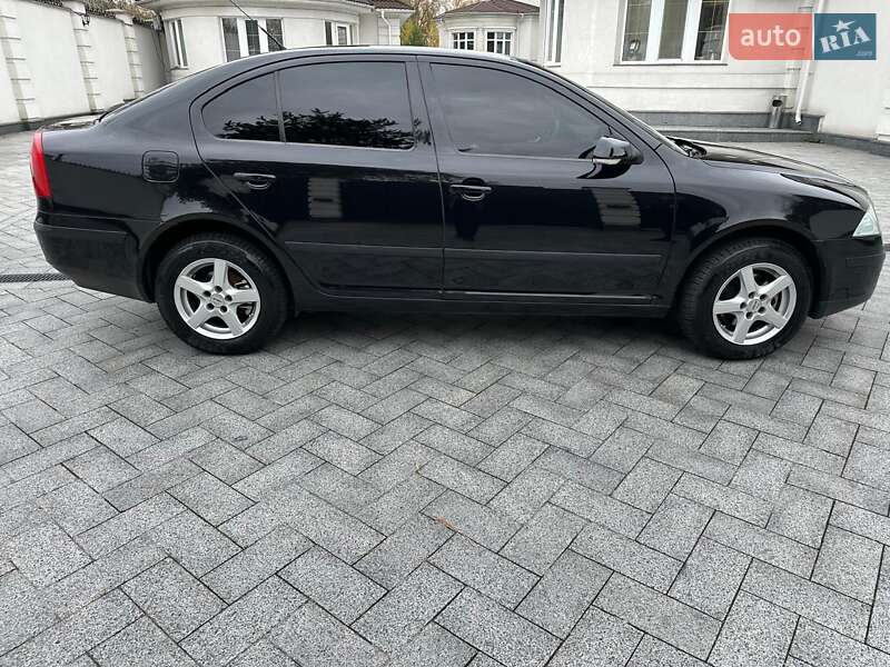 Лифтбек Skoda Octavia 2004 в Борисполе