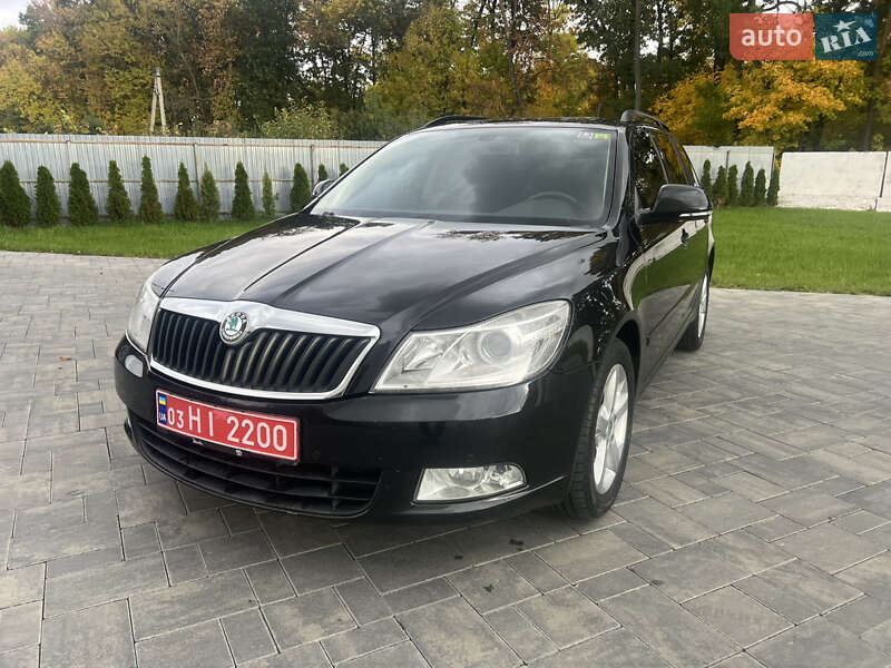 Универсал Skoda Octavia 2011 в 