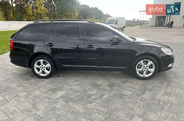 Универсал Skoda Octavia 2011 в 
