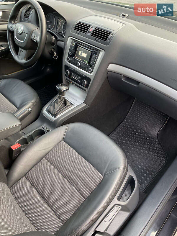 Универсал Skoda Octavia 2012 в Луцке фото 14 Универсал Skoda Octavia 2012 в Луцке