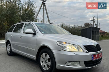 Универсал Skoda Octavia 2010 в Львове