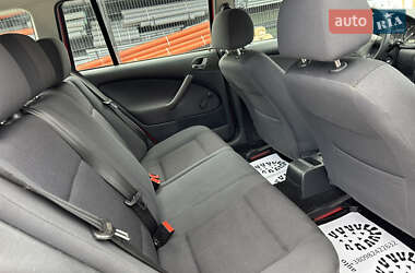 Универсал Skoda Octavia 2009 в 