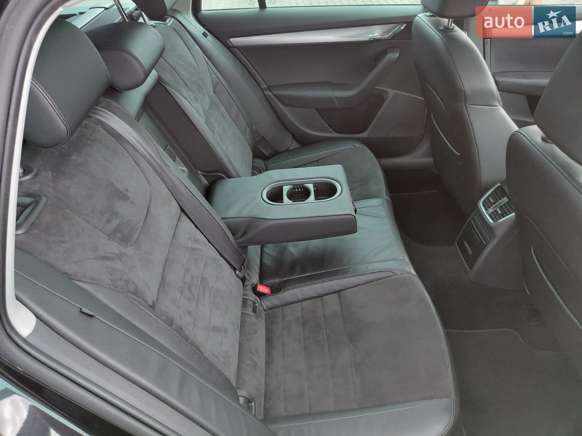 2014 Skoda Octavia - мініатюра 32