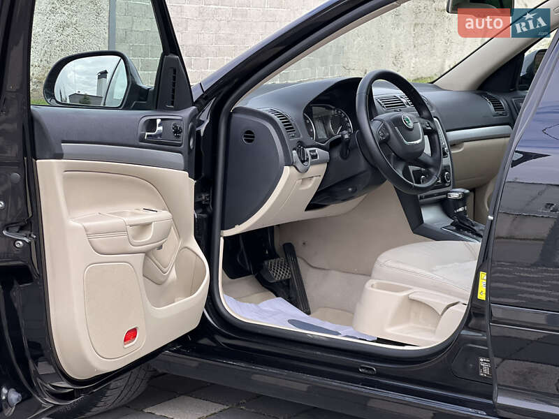 Универсал Skoda Octavia 2009 в Стрые