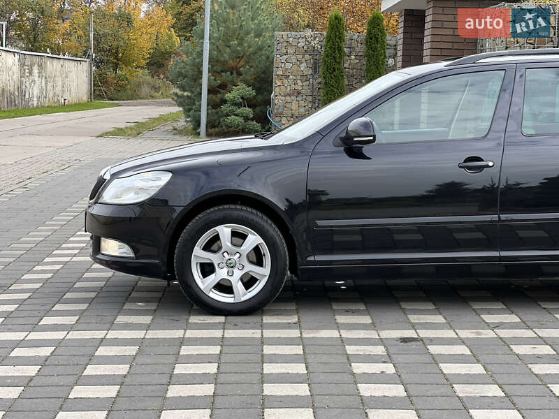 Универсал Skoda Octavia 2009 в Стрые