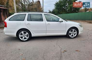 Универсал Skoda Octavia 2010 в 