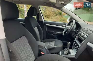 Универсал Skoda Octavia 2010 в 