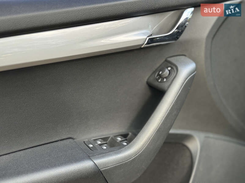 Лифтбек Skoda Octavia 2019 в Днепре фото 19 Лифтбек Skoda Octavia 2019 в Днепре