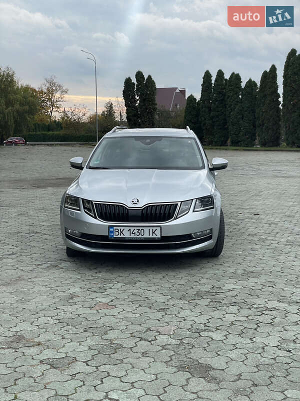 Универсал Skoda Octavia 2019 в Дубно