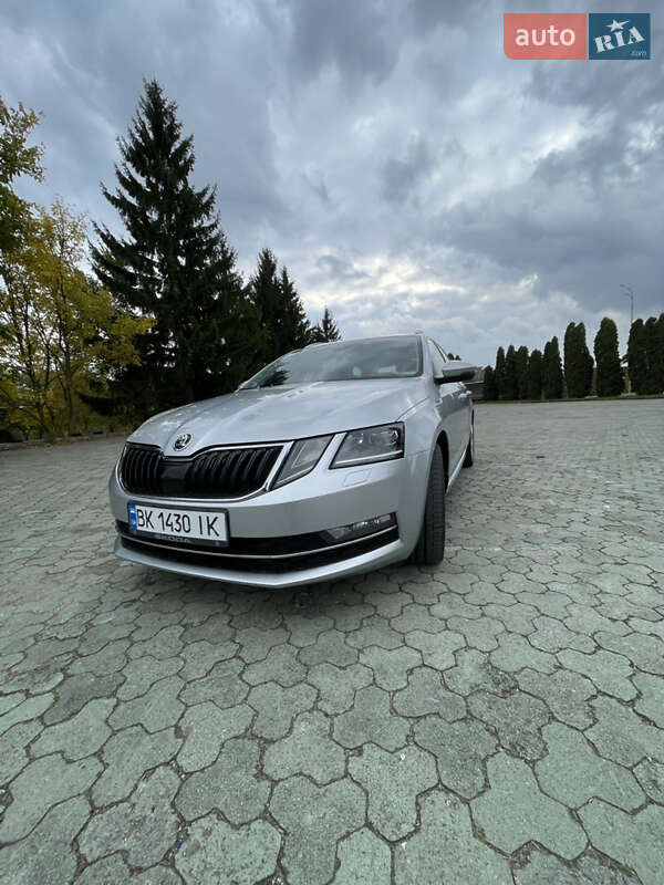 Универсал Skoda Octavia 2019 в Дубно