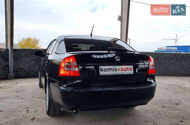 Лифтбек Skoda Octavia 2012 в 