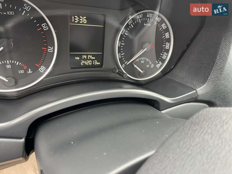 Лифтбек Skoda Octavia 2009 в Киеве