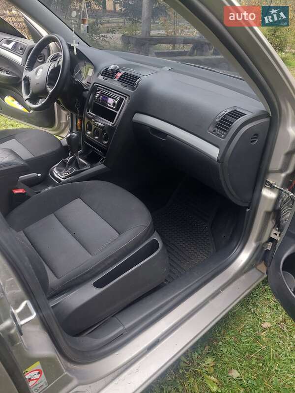 Лифтбек Skoda Octavia 2007 в Яремче фото 6 Лифтбек Skoda Octavia 2007 в Яремче