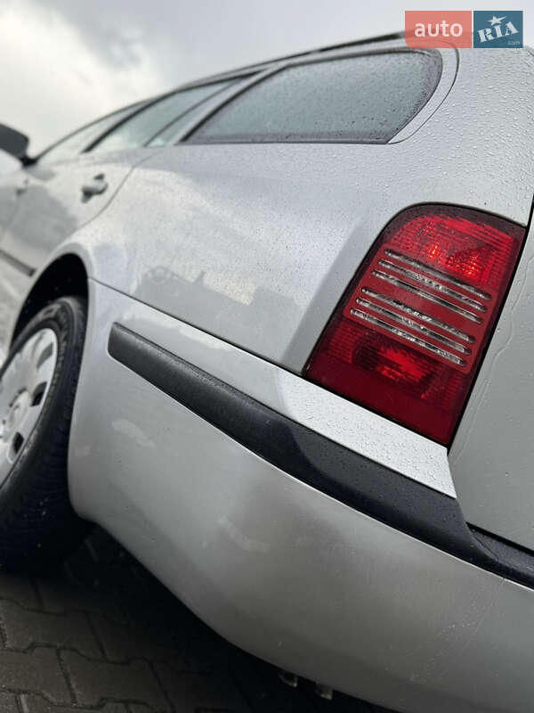 Універсал Skoda Octavia 2006 в Нововолинську