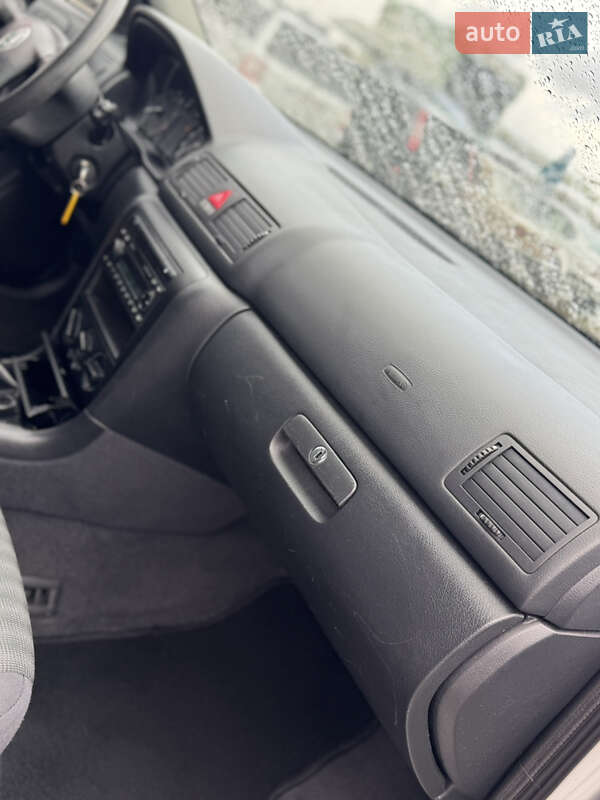 Універсал Skoda Octavia 2006 в Нововолинську